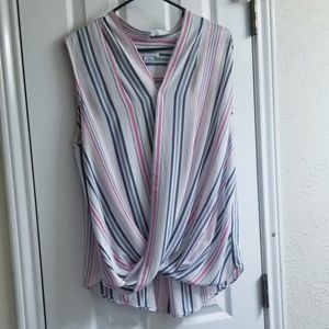 Liz Claiborne sleeveless top